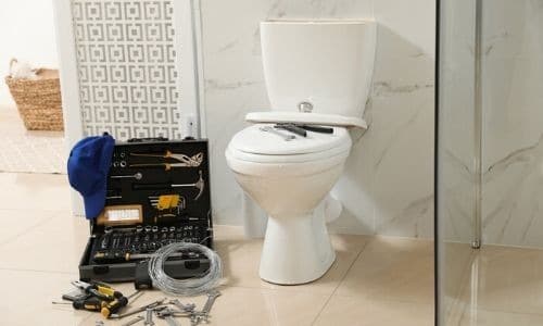 How to fix a toilet like a pro